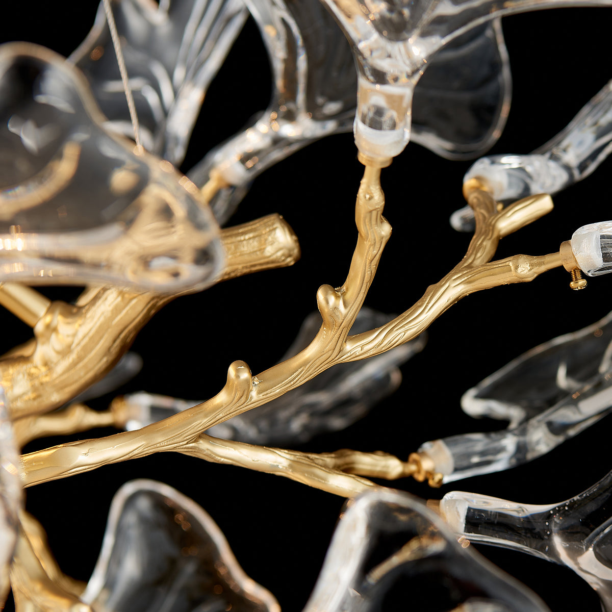 Foglia Ginkgo Leaf Chandelier, 10-Light Gold Branch, 32" Dia
